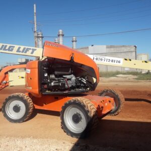 JLG 600A